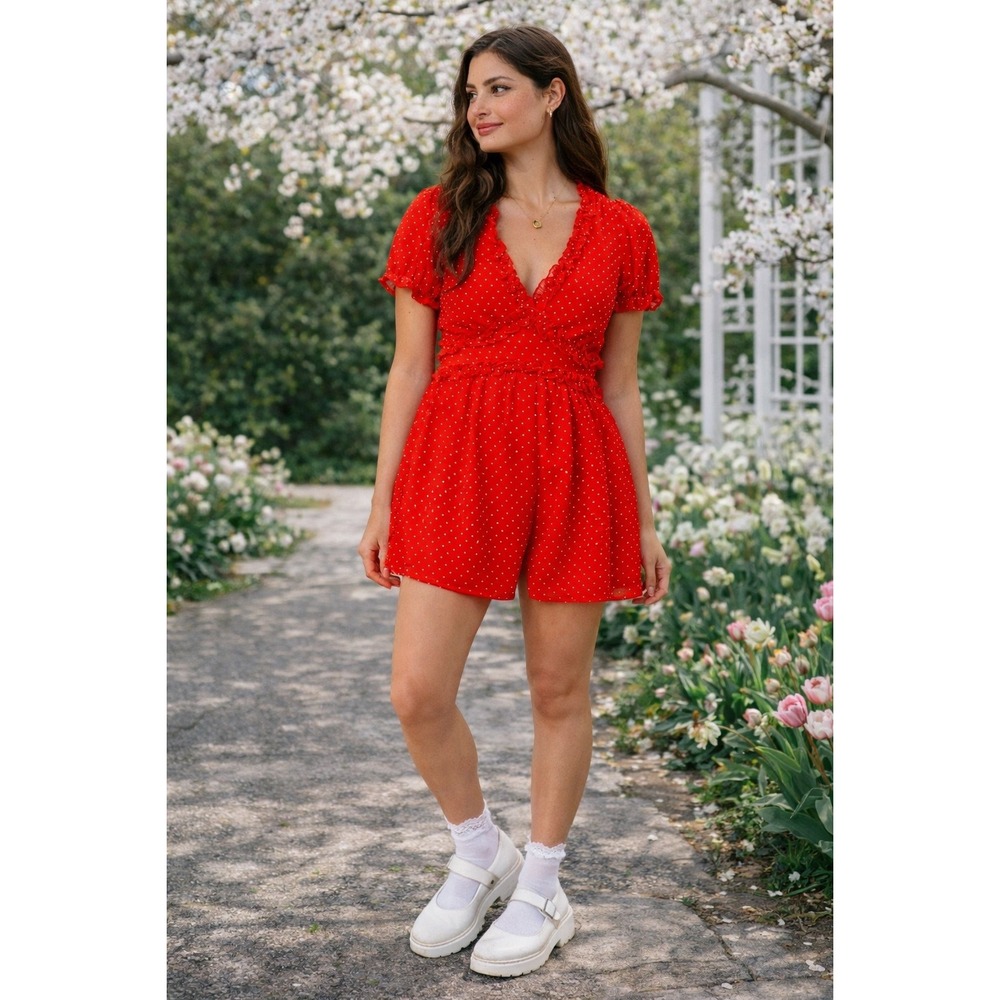 P2 Altar'd State Red Polka Dot Ruffle Romper V-Neck Short Sleeve Medium